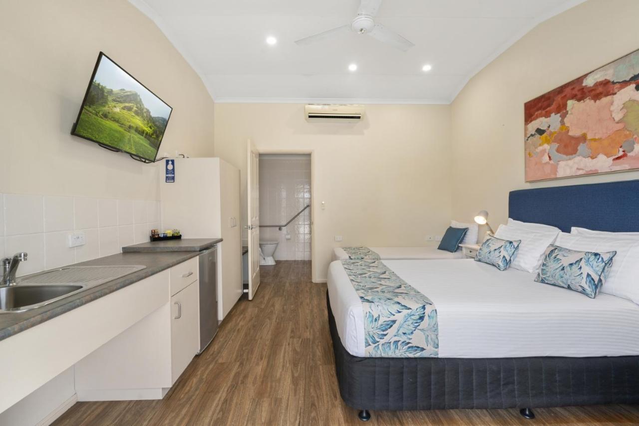 Caboolture Central Motor Inn, Sure Stay Collection By BW מראה חיצוני תמונה