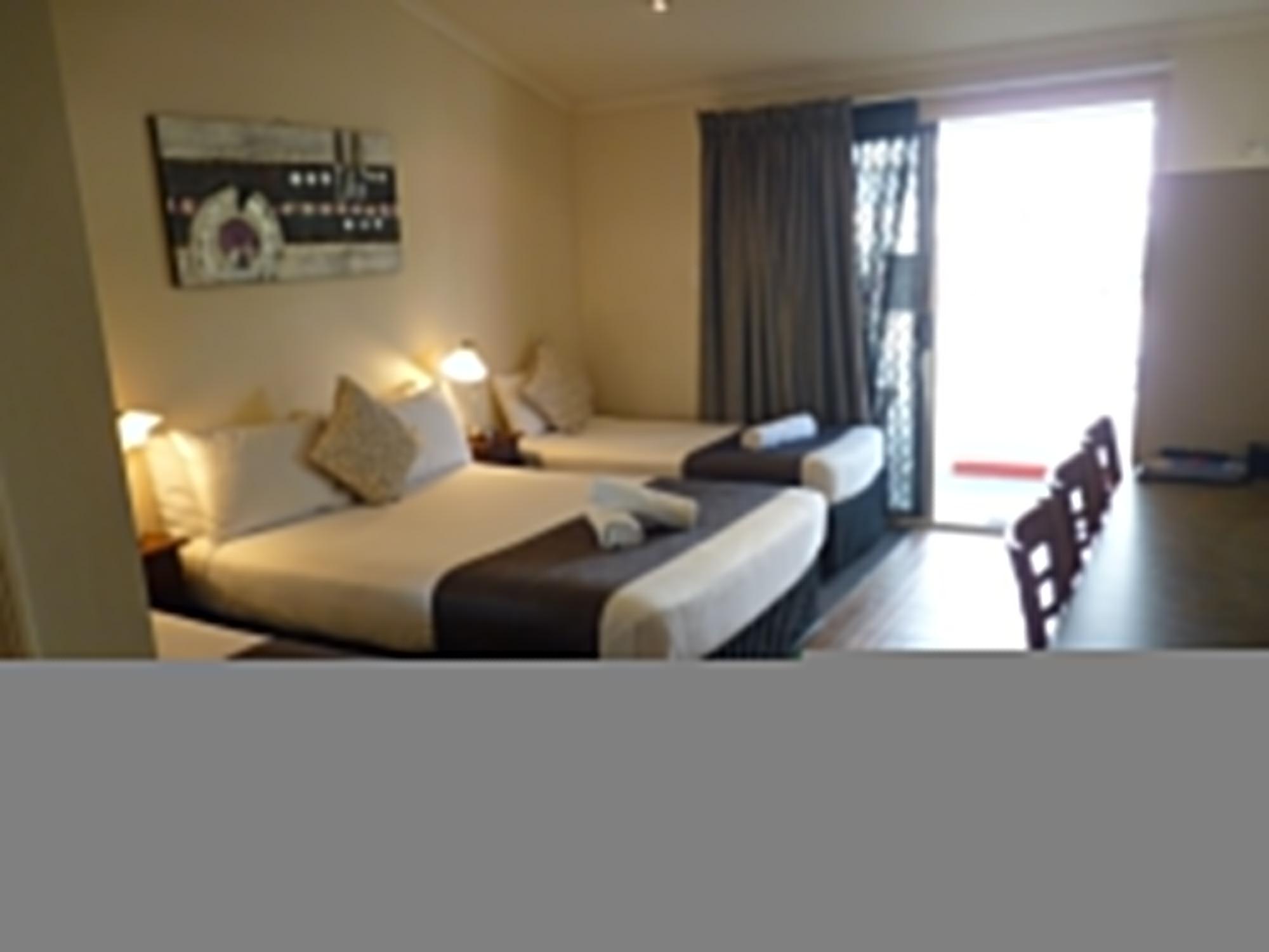 Caboolture Central Motor Inn, Sure Stay Collection By BW מראה חיצוני תמונה