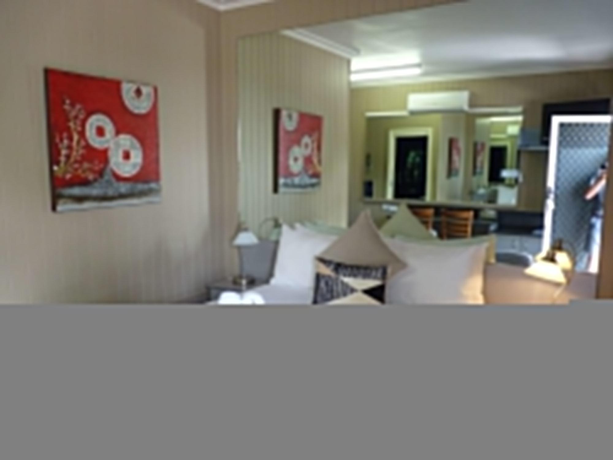 Caboolture Central Motor Inn, Sure Stay Collection By BW מראה חיצוני תמונה