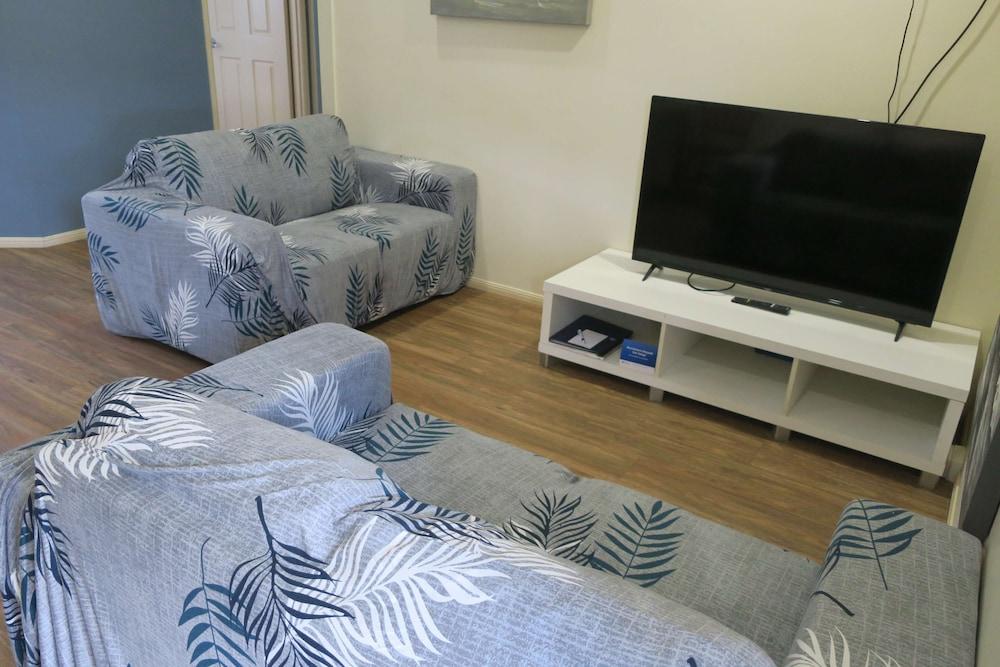 Caboolture Central Motor Inn, Sure Stay Collection By BW מראה חיצוני תמונה
