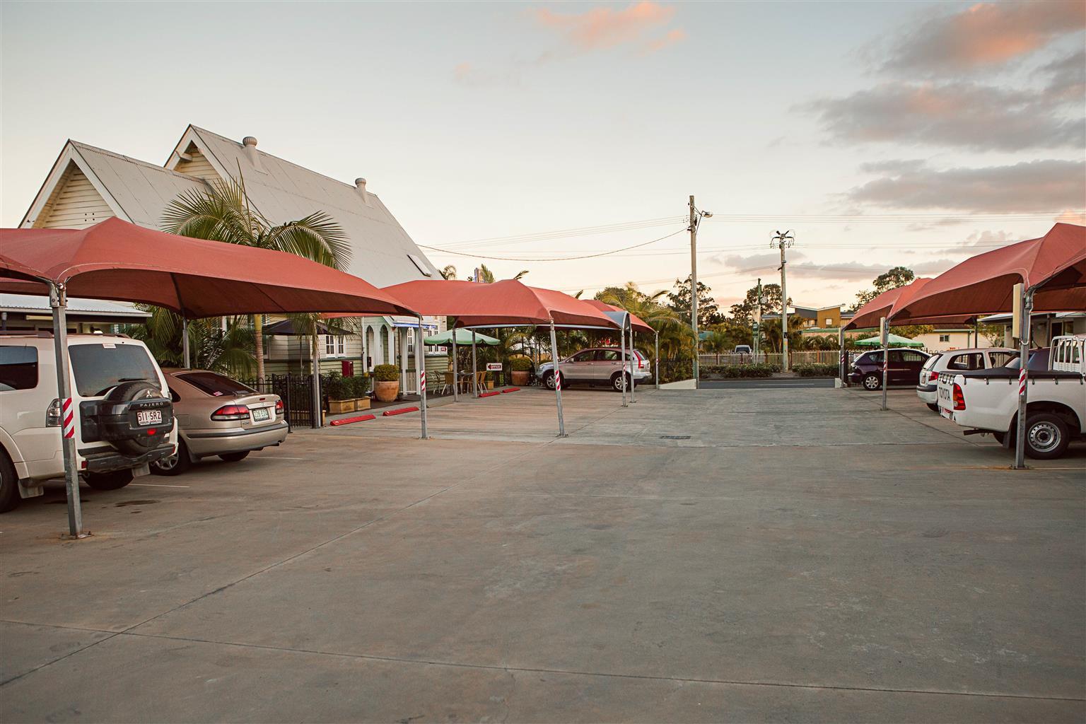 Caboolture Central Motor Inn, Sure Stay Collection By BW מראה חיצוני תמונה